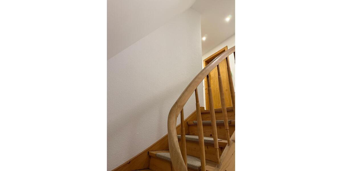 Doppelhaushälfte Garbsen - 3 Zimmer, 90 m&sup2;, 1.550&euro; | Angebot:24640306