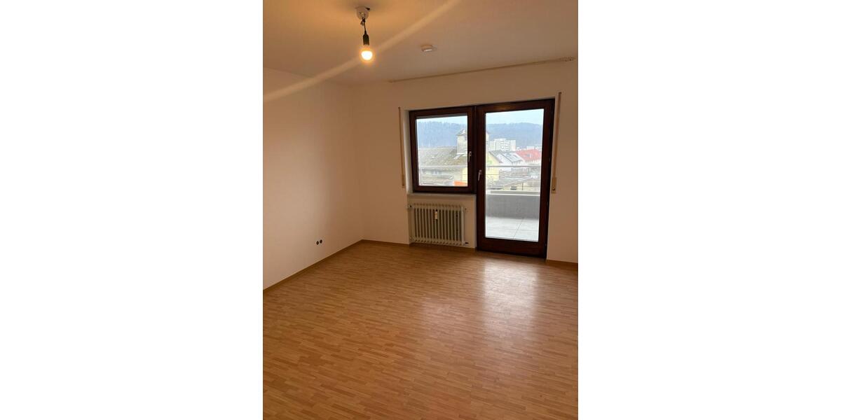 Etagenwohnung Waldshut-Tiengen Tiengen - 2 Zimmer, 61 m&sup2;, 840&euro; | Angebot:26019804