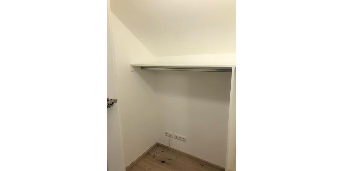 Dachgeschoßwohnung Plön - 2 Zimmer, 86 m&sup2;, 1.060&euro; | Angebot:26252333