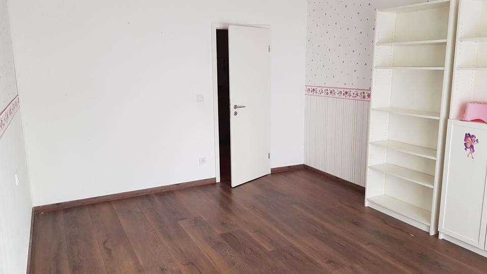 Etagenwohnung Flein - 4 Zimmer, 106 m&sup2;, 1.300&euro; | Angebot:25977680
