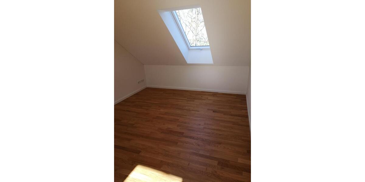 Dachgeschoßwohnung Wörth - 1 Zimmer, 43 m&sup2;, 750&euro; | Angebot:24728298