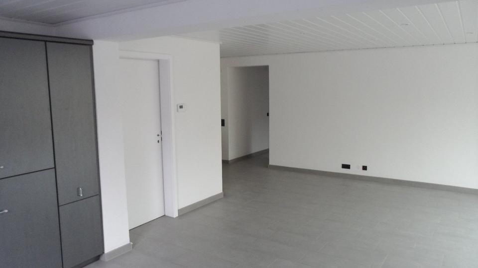 Etagenwohnung Schloß Holte-Stukenbrock Stukenbrock - 2 Zimmer, 83 m&sup2;, 750&euro; | Angebot:25418570