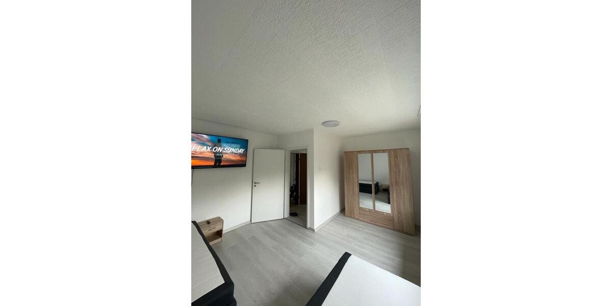 Wohnen auf Zeit Heinsberg - 8 Zimmer, 200 m&sup2;, 600&euro; | Angebot:17959626