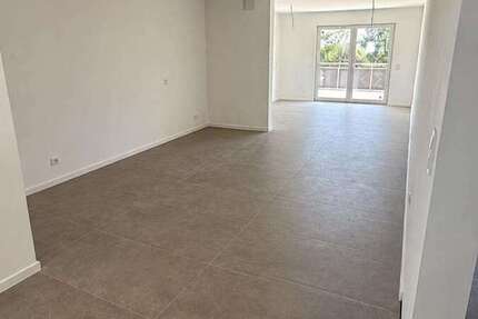 Wohnung Linden - 2 Zimmer, 77 m&sup2;, 957&euro; | Angebot:26905263