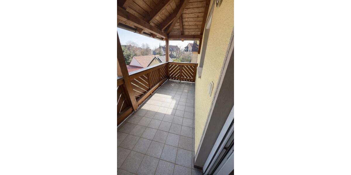 Etagenwohnung Gunzenhausen - 3 Zimmer, 92 m&sup2;, 1.050&euro; | Angebot:26095387