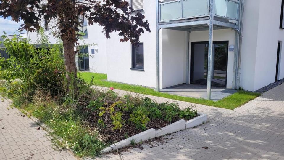 Erdgeschoßwohnung Blomberg - 3 Zimmer, 102 m&sup2;, 1.090&euro; | Angebot:26195765