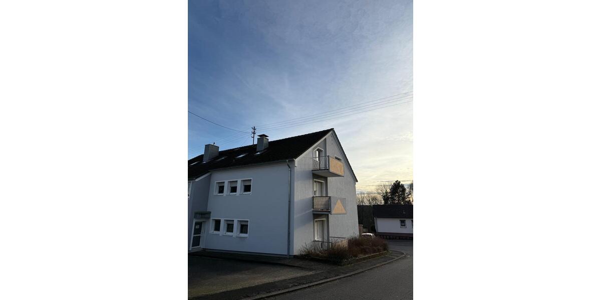 Dachgeschoßwohnung Zweibrücken - 2.5 Zimmer, 70 m&sup2;, 650&euro; | Angebot:24504509