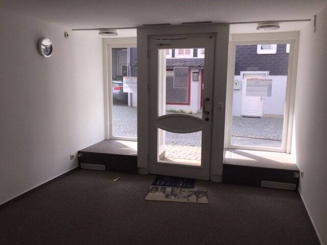 Gewerbeobjekt Haiger - 2 Zimmer, 350&euro; | Angebot:24761520