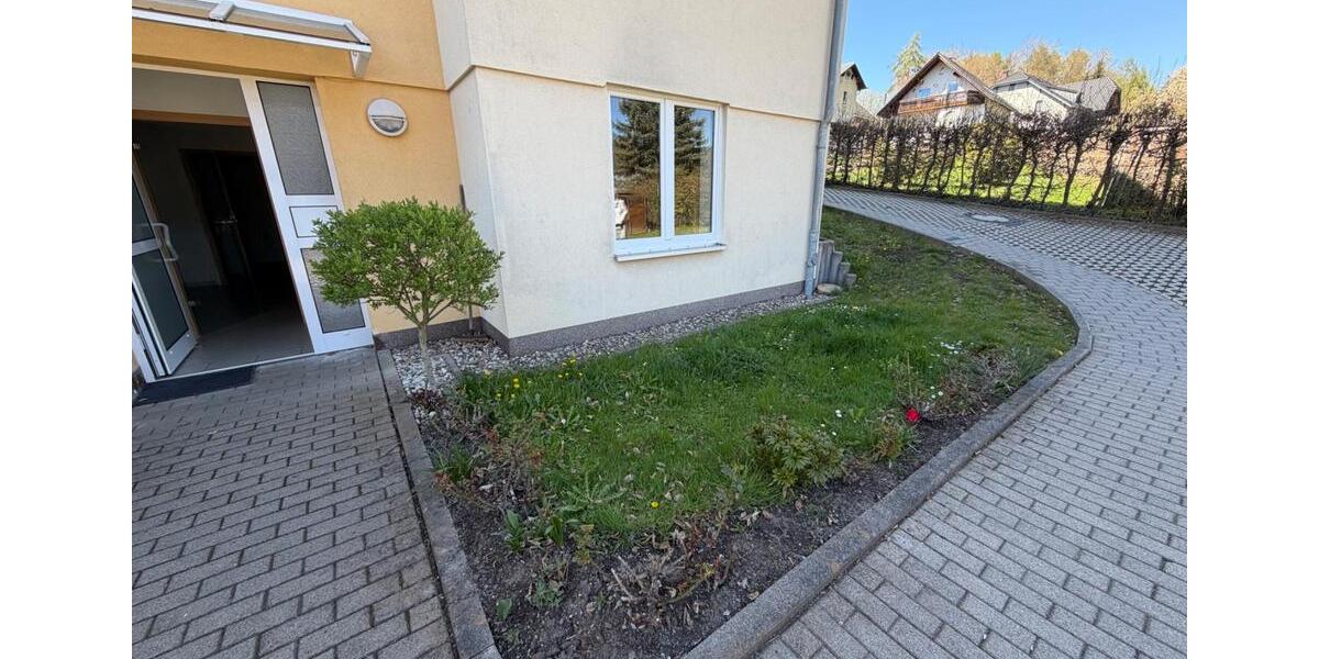 Erdgeschoßwohnung Augustusburg - 2 Zimmer, 70 m&sup2;, 350&euro; | Angebot:26536087