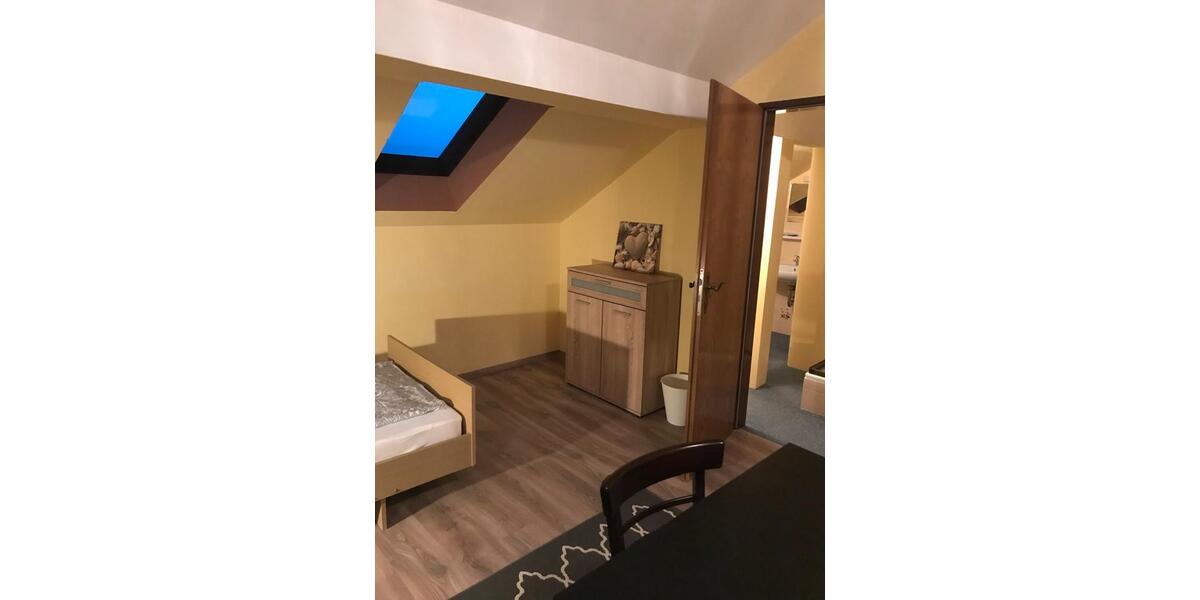 Wohnen auf Zeit Ergoldsbach Langenhettenbach - 1 Zimmer, 15 m&sup2;, 490&euro; | Angebot:24621399