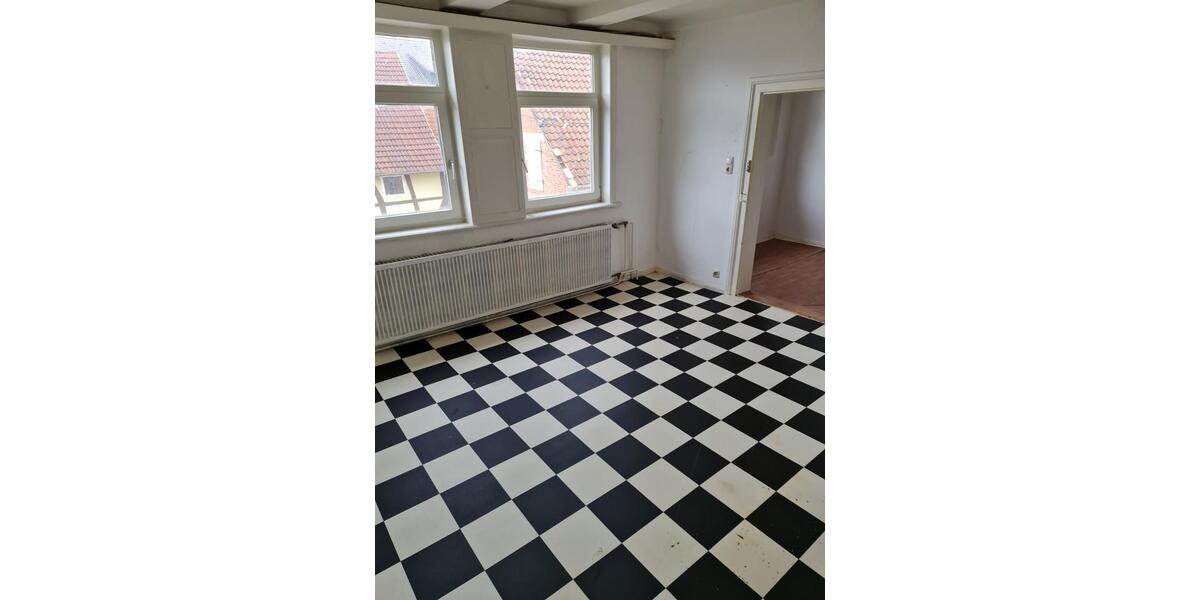 Etagenwohnung Hameln - 1 Zimmer, 10 m&sup2;, 250&euro; | Angebot:24743438