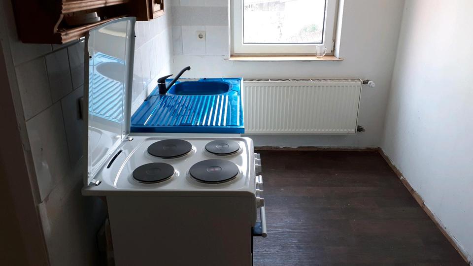 Dachgeschoßwohnung Guxhagen - 4 Zimmer, 75 m&sup2;, 700&euro; | Angebot:26348428