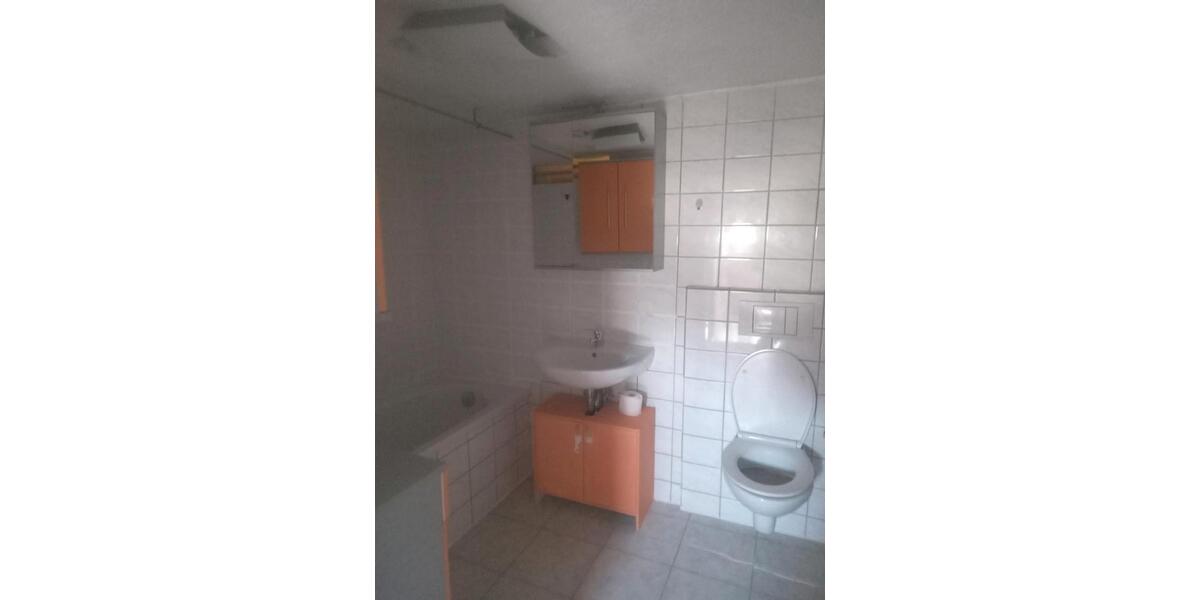 Etagenwohnung Bretzfeld - 3 Zimmer, 70 m&sup2;, 900&euro; | Angebot:25329932