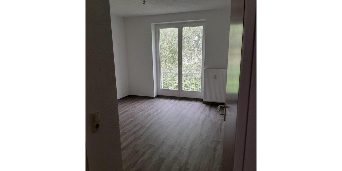 Etagenwohnung Lübz - 2 Zimmer, 55 m&sup2;, 402&euro; | Angebot:11546395