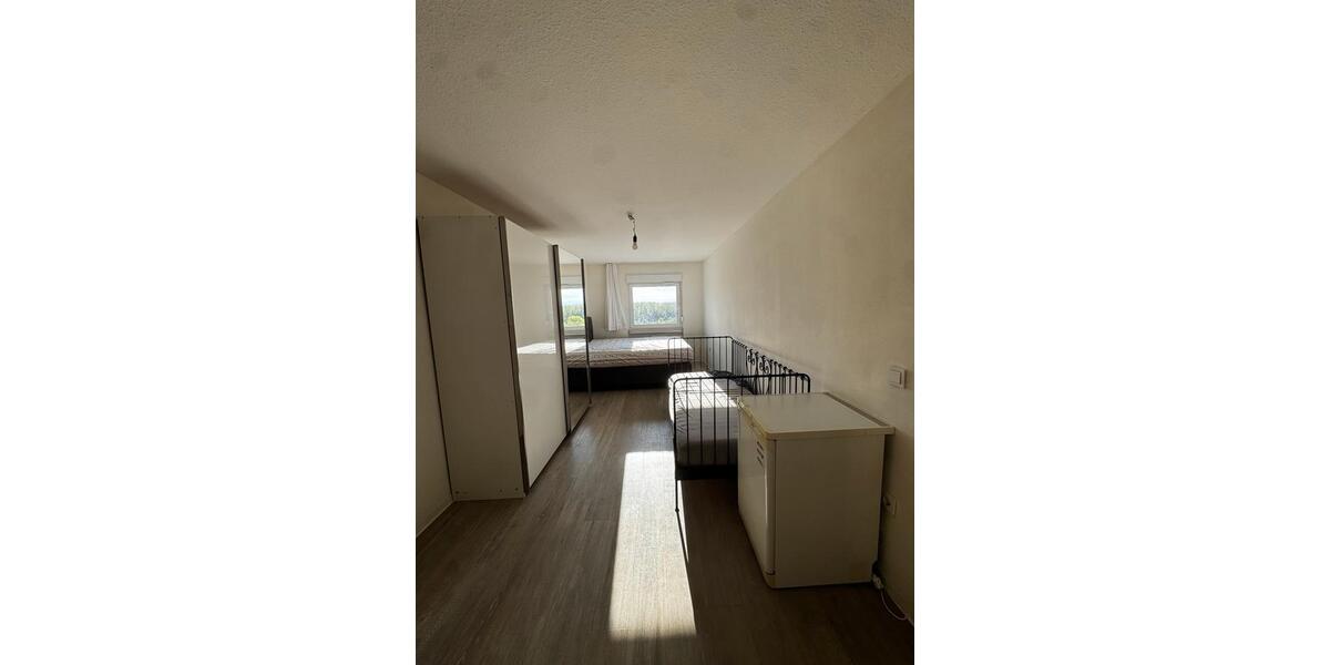 Wohnen auf Zeit Freiburg im Breisgau - 2 Zimmer, 69 m&sup2;, 580&euro; | Angebot:26248466
