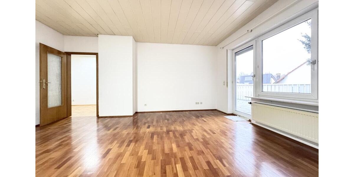 Etagenwohnung Oberstenfeld - 2 Zimmer, 83 m&sup2;, 690&euro; | Angebot:24767104