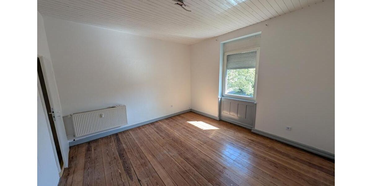 Etagenwohnung Speyer - 4 Zimmer, 110 m&sup2;, 1.200&euro; | Angebot:26271949