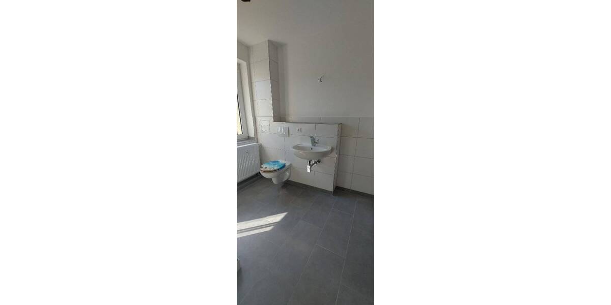 Etagenwohnung Borna - 3 Zimmer, 70 m&sup2;, 595&euro; | Angebot:26841009