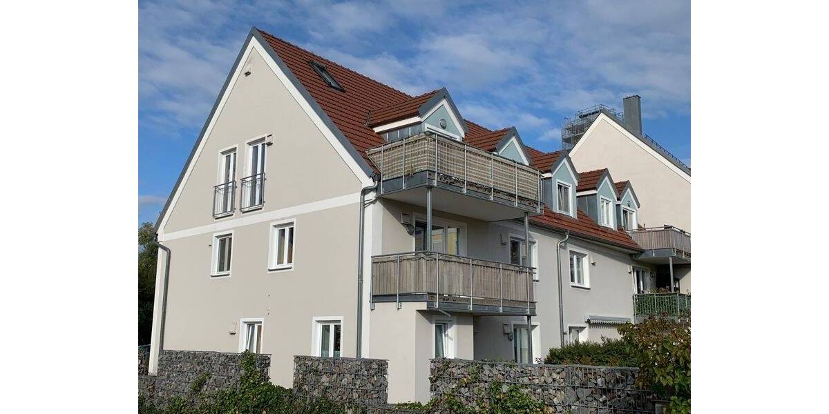 Charmante 3-Zimmer-Wohnung mit Balkon und KFZ-Stellplatz! 3 zimmer