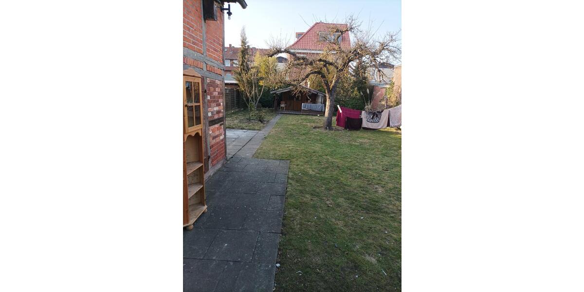 Erdgeschoßwohnung Uelzen - 5 Zimmer, 121 m&sup2;, 1.190&euro; | Angebot:25810476