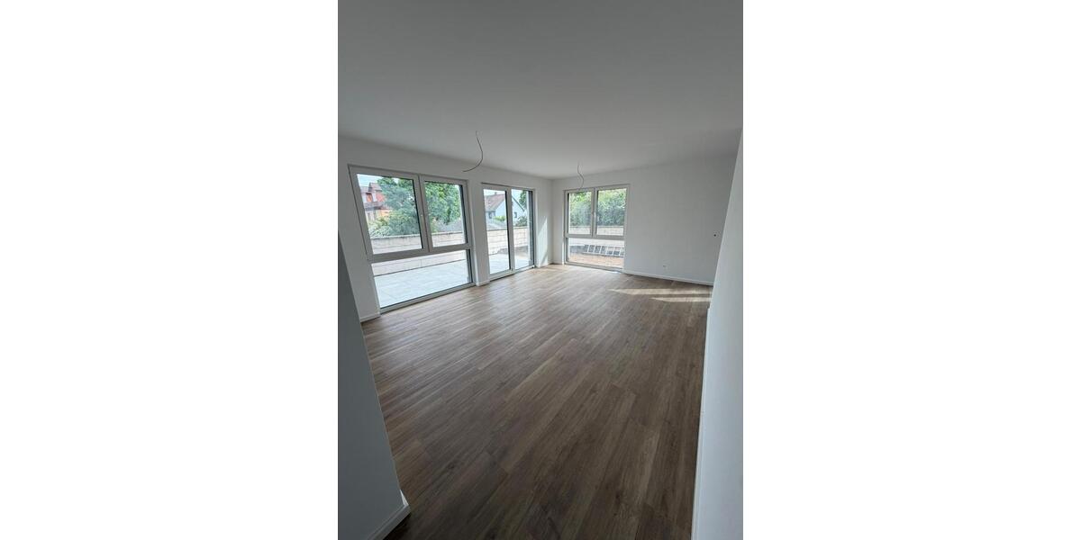 Terrassenwohnung Obernburg am Main - 3.5 Zimmer, 97 m&sup2;, 1.275&euro; | Angebot:26462950