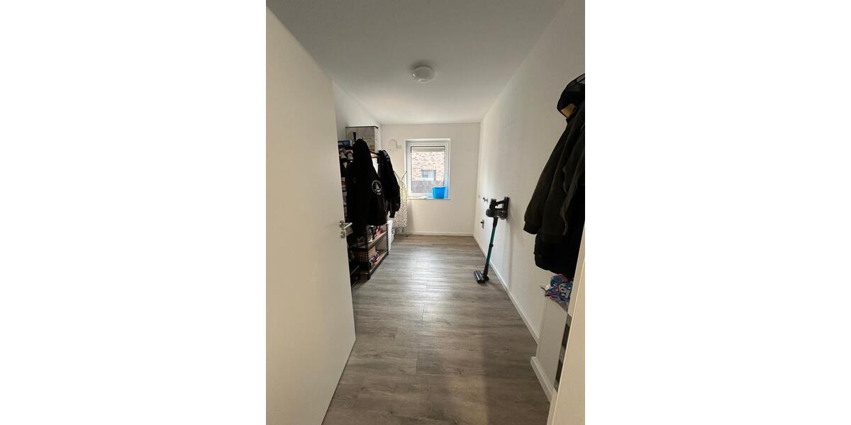 Erdgeschoßwohnung Papenburg - 3 Zimmer, 82 m&sup2;, 900&euro; | Angebot:25479546