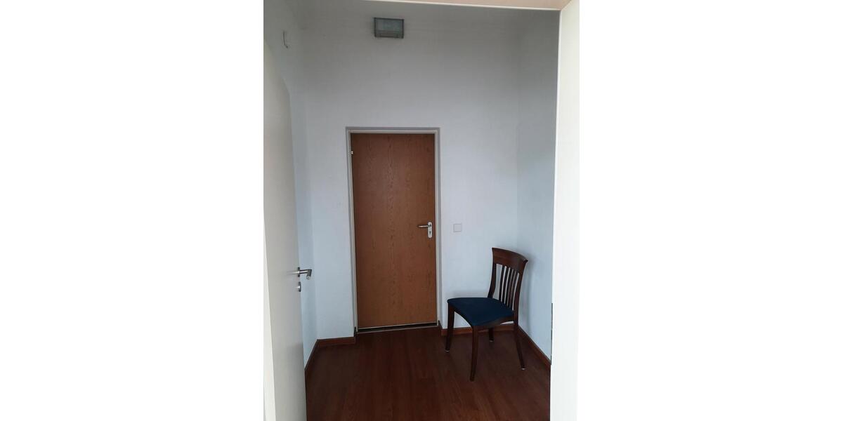 Etagenwohnung Lichtenstein (Sachsen) - 1 Zimmer, 33 m&sup2;, 299&euro; | Angebot:26585521