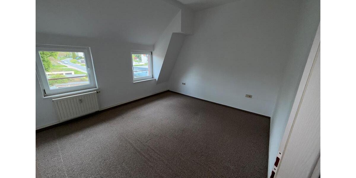 Dachgeschoßwohnung Mittweida - 2 Zimmer, 54 m&sup2;, 325&euro; | Angebot:25869669