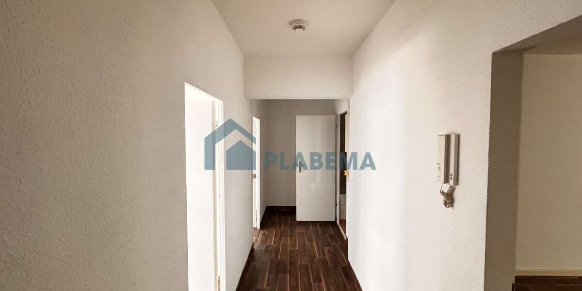 Etagenwohnung Schwerin Großer Dreesch - 3 Zimmer, 58 m&sup2;, 605&euro; | Angebot:27281180