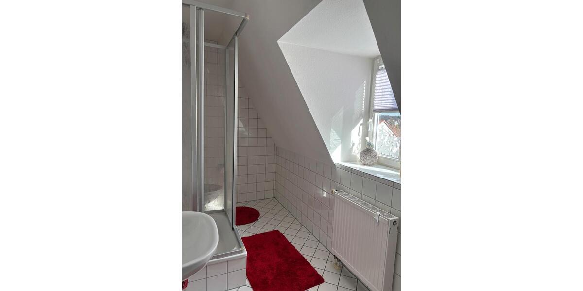 Dachgeschoßwohnung Weißenfels - 4 Zimmer, 108 m&sup2;, 1.026&euro; | Angebot:25824427