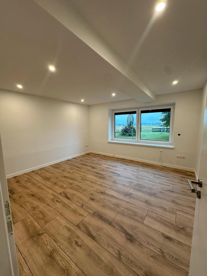 Charmante 5-Zimmer-Wohnung in Basdahl zu vermieten zimmer