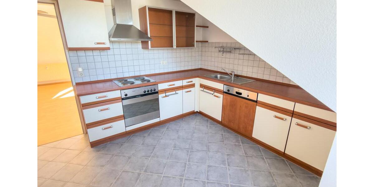 Dachgeschoßwohnung Coburg - 2 Zimmer, 68 m&sup2;, 540&euro; | Angebot:26094589