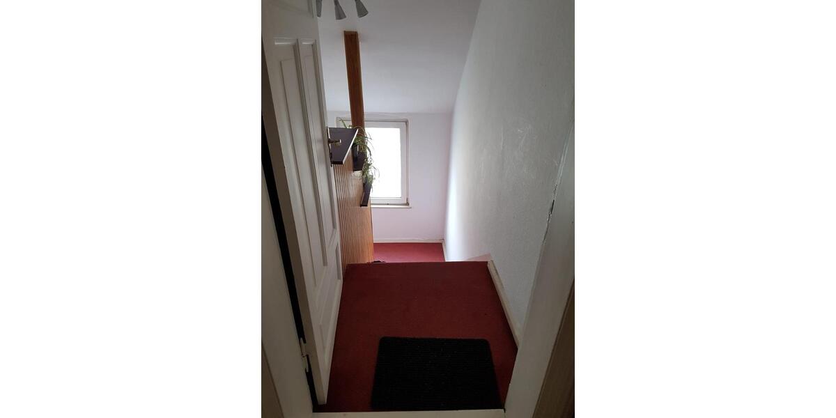 Dachgeschoßwohnung Flensburg - 2 Zimmer, 45 m&sup2;, 380&euro; | Angebot:25569808