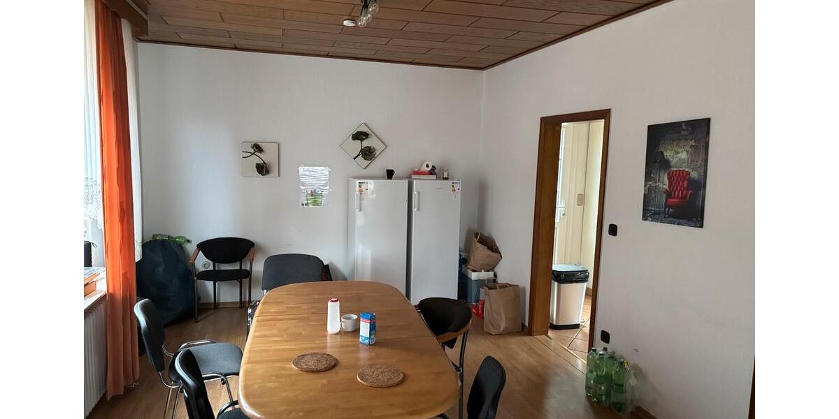 Erdgeschoßwohnung Meppen - 7 Zimmer, 120 m&sup2;, 25&euro; | Angebot:25719854