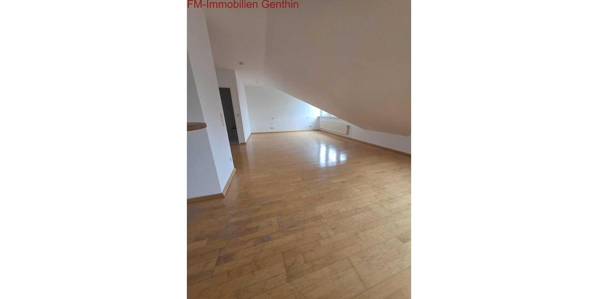 Dachgeschoßwohnung Genthin - 1 Zimmer, 50 m&sup2;, 350&euro; | Angebot:26487351