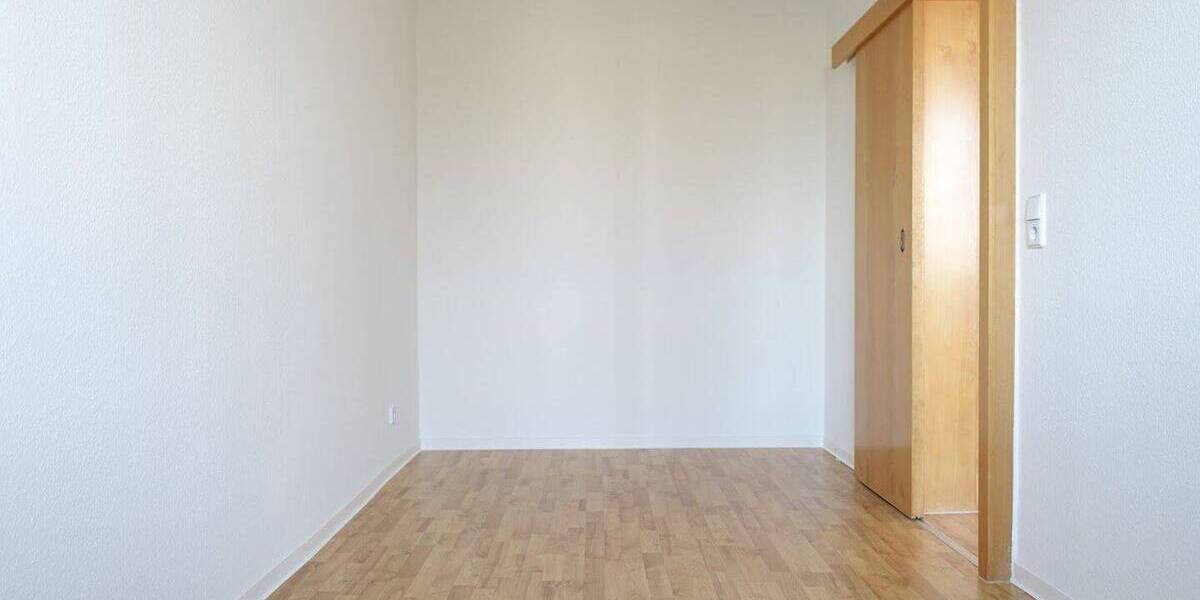 Etagenwohnung Chemnitz Yorckgebiet - 4 Zimmer, 71 m&sup2;, 365&euro; | Angebot:26834713