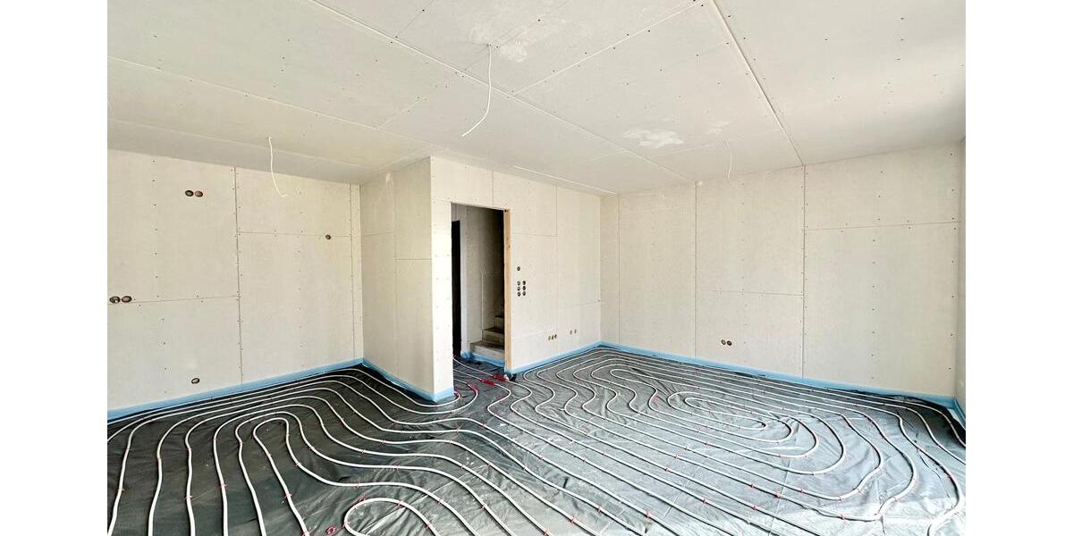 Rastede - Im Göhlen: Neubau-Reihenendhaus mit Einbauküche als Erstbezug 5 zimmer