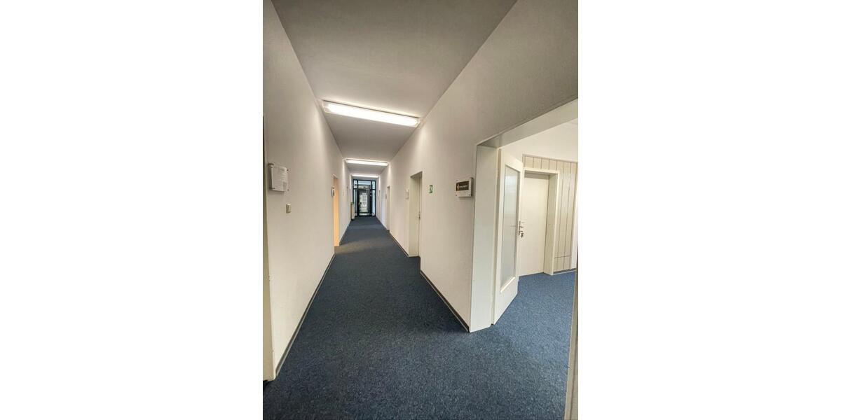 40m2 Büro im kleinem Handwerkerhof zimmer