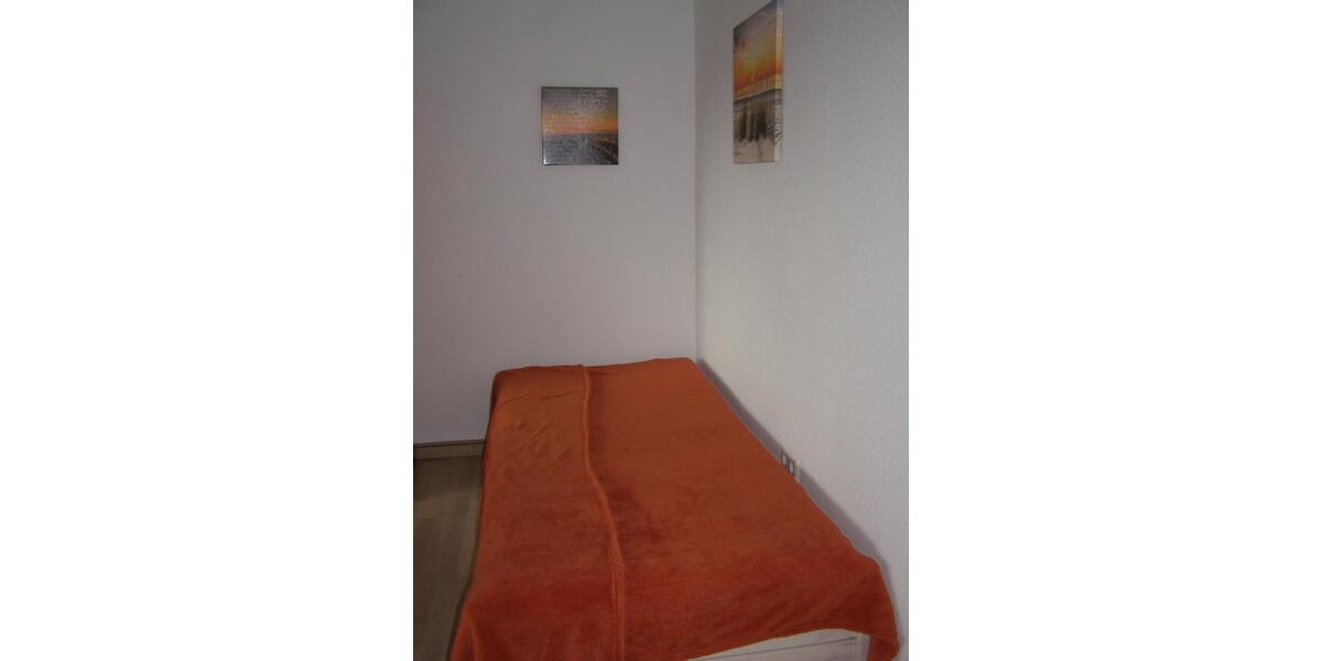 Wohnen auf Zeit Villingen-Schwenningen Schwenningen - 3 Zimmer, 74 m&sup2;, 65&euro; | Angebot:22889938
