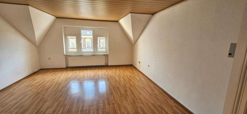 Etagenwohnung Angermünde - 3 Zimmer, 83 m&sup2;, 772&euro; | Angebot:26688983