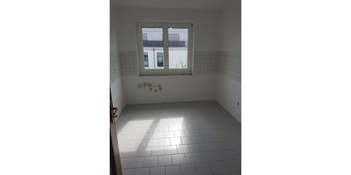 Helle Dreizimmer Wohnung in Frankfurt - Eschersheim 3 zimmer