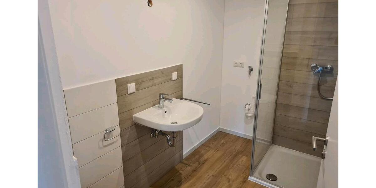 Erdgeschoßwohnung Schnaittenbach - 2 Zimmer, 40 m&sup2;, 520&euro; | Angebot:26553413