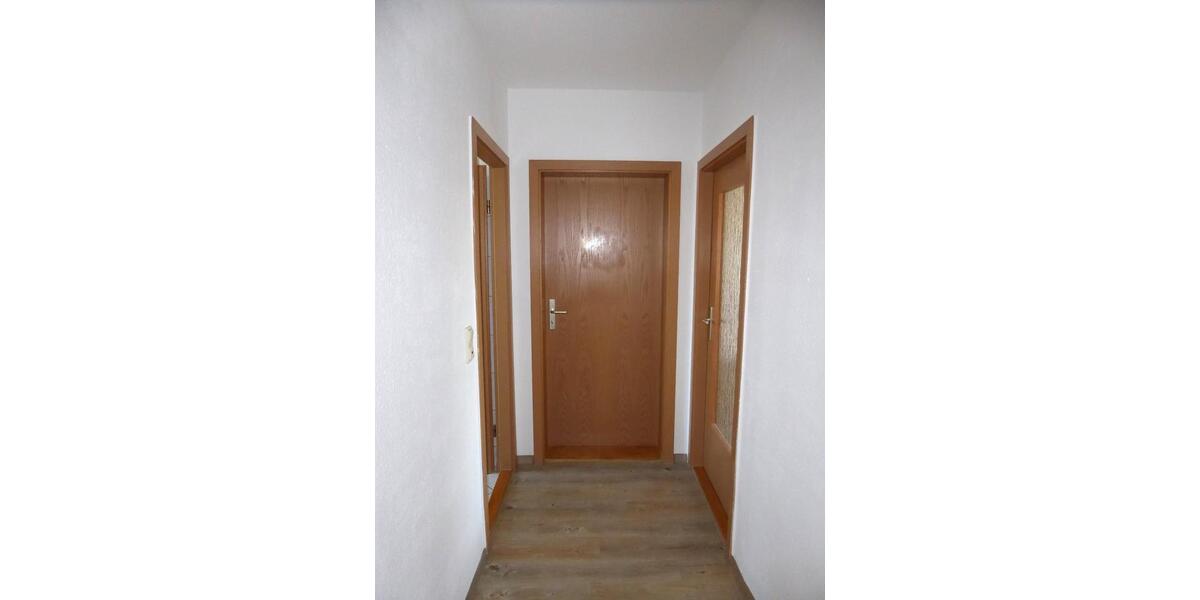 Etagenwohnung Saalfeld (Saale) - 3 Zimmer, 59 m&sup2;, 323&euro; | Angebot:17498420
