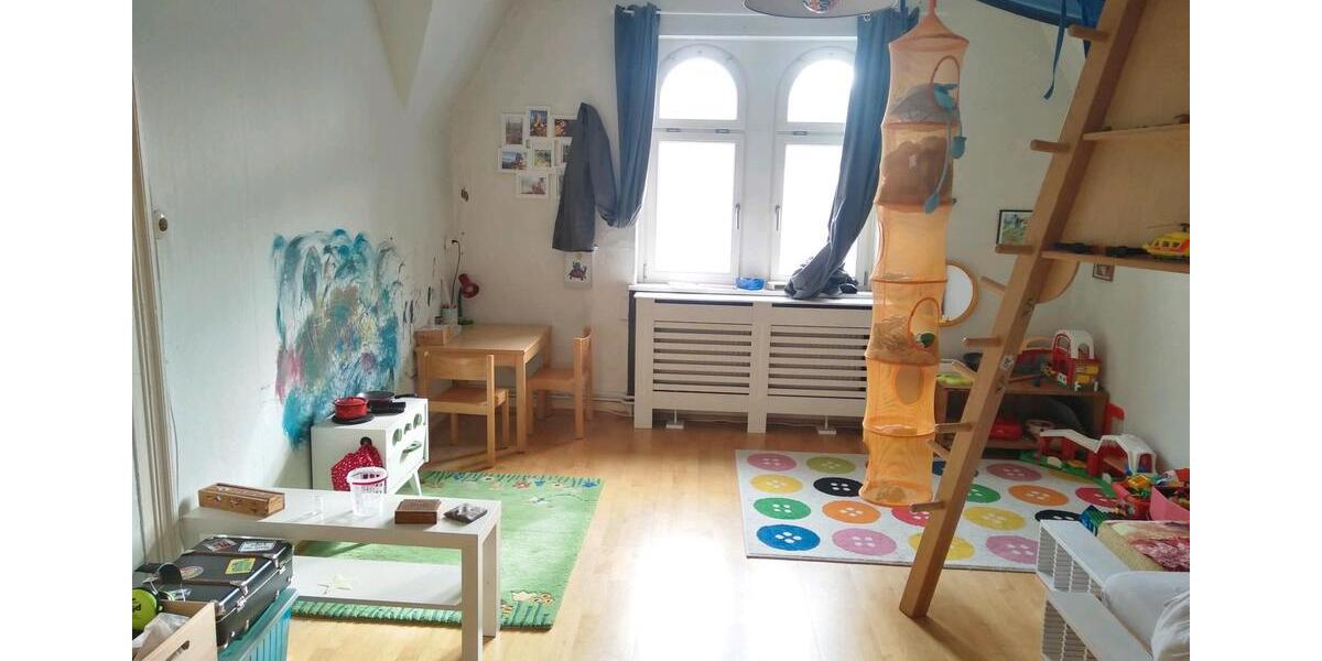 Etagenwohnung Darmstadt Darmstadt-Nord - 4 Zimmer, 42 m&sup2;, 700&euro; | Angebot:25089163