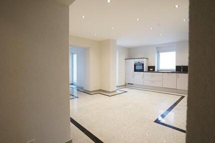 Wohnung Überherrn - 2 Zimmer, 103 m&sup2;, 850&euro; | Angebot:26254544