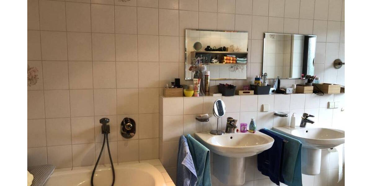 Etagenwohnung Blieskastel Lautzkirchen - 5 Zimmer, 185 m&sup2;, 1.130&euro; | Angebot:26105802