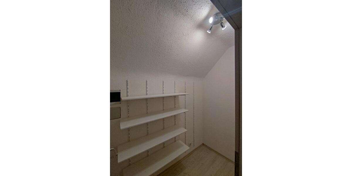 Etagenwohnung Münsterhausen - 3 Zimmer, 70 m&sup2;, 580&euro; | Angebot:26658344