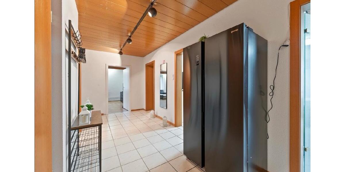 Einfamilienhaus Ofterdingen - 3 Zimmer, 200 m&sup2;, 20&euro; | Angebot:24511697