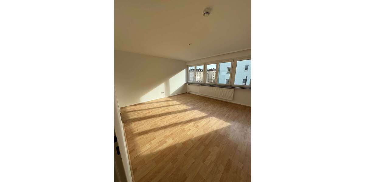 Wohnung zum Mieten in Frankfurt 560 € 28.29 m² 1 zimmer