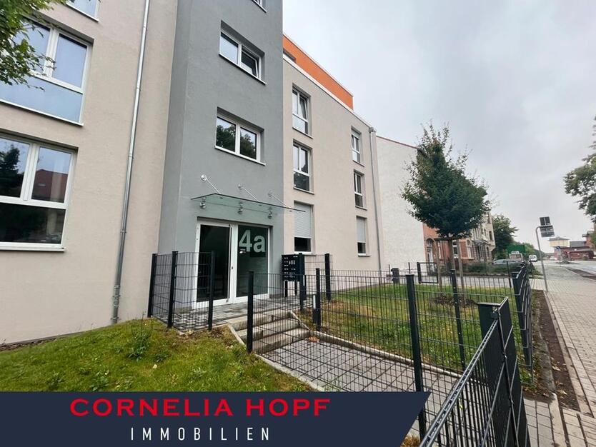 #moderne 3-Raum Wohnung #geräumiges BadeZimmer #Balkon #Kellerraum #Stellplatz #Fußbodenheizung